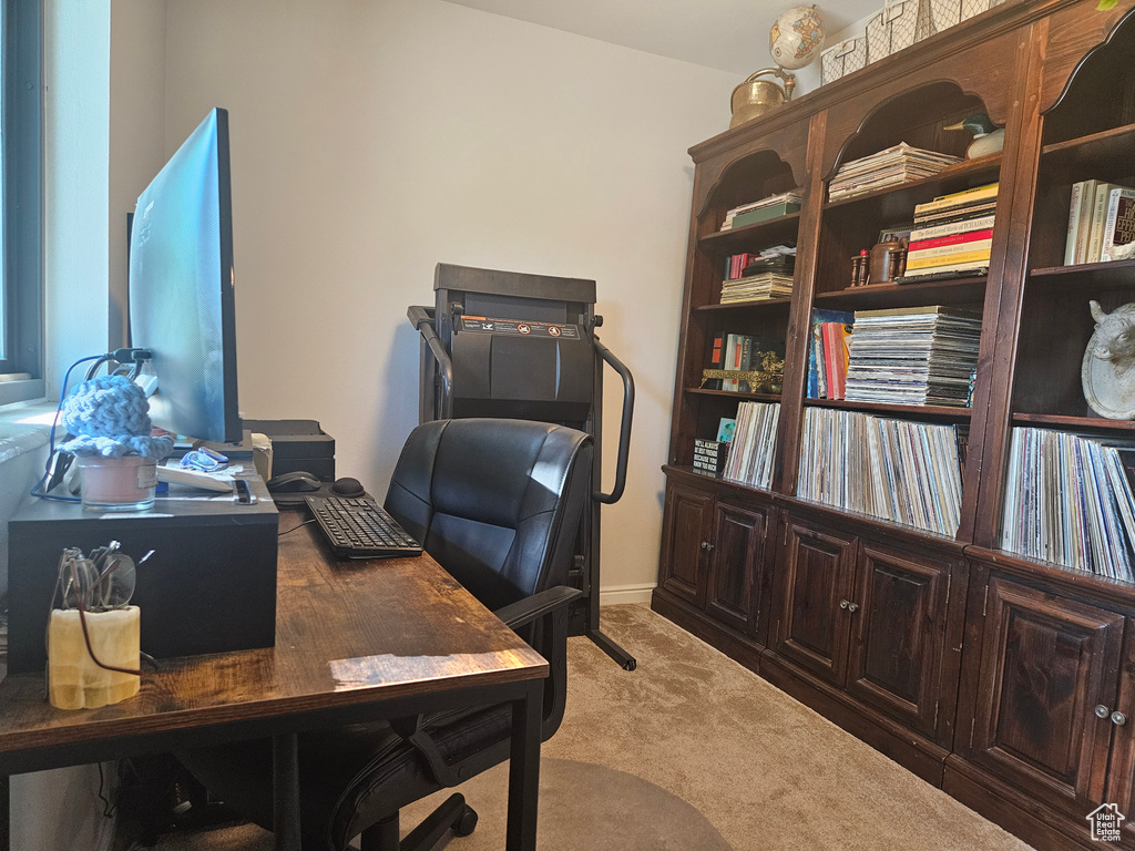 Home office with carpet