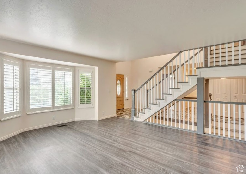 1231 E TIERNEY CIR Sandy, UT 84094