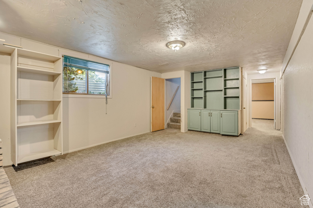1236 E VIOLET DR Sandy, UT 84094