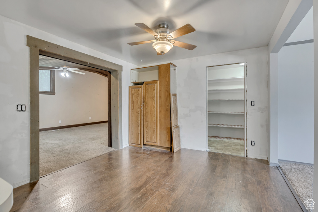 1236 E VIOLET DR Sandy, UT 84094