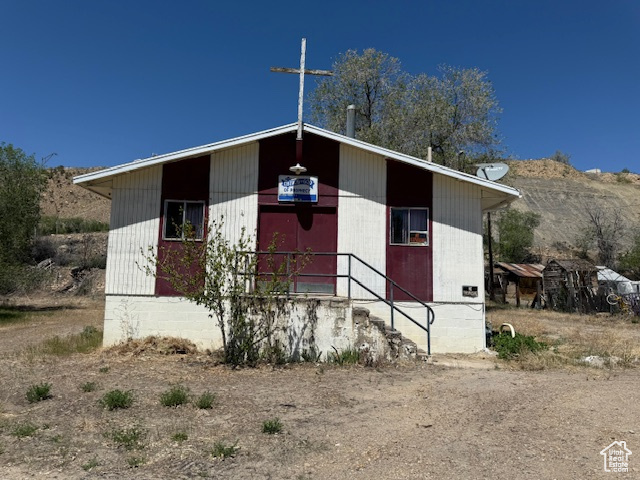 View of side of property