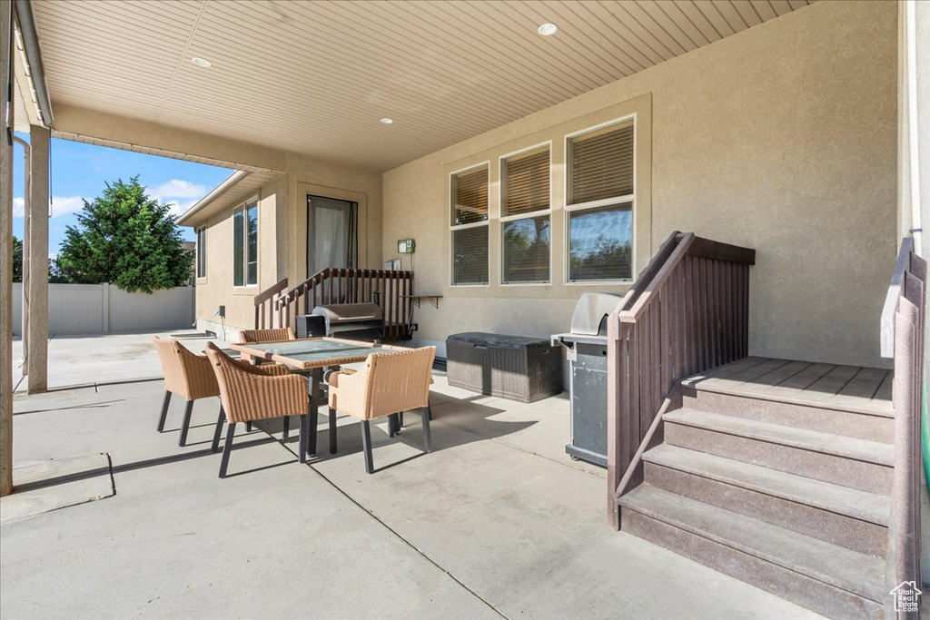View of patio / terrace featuring outdoor dining space