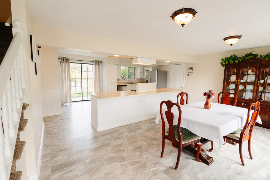 Photo 8 for MLS #2089003 at 374 W Melba Dr