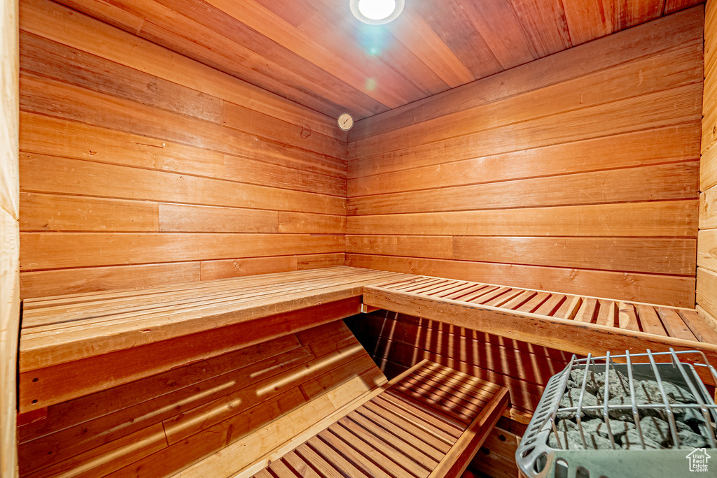 View of relaxing sauna / steam room