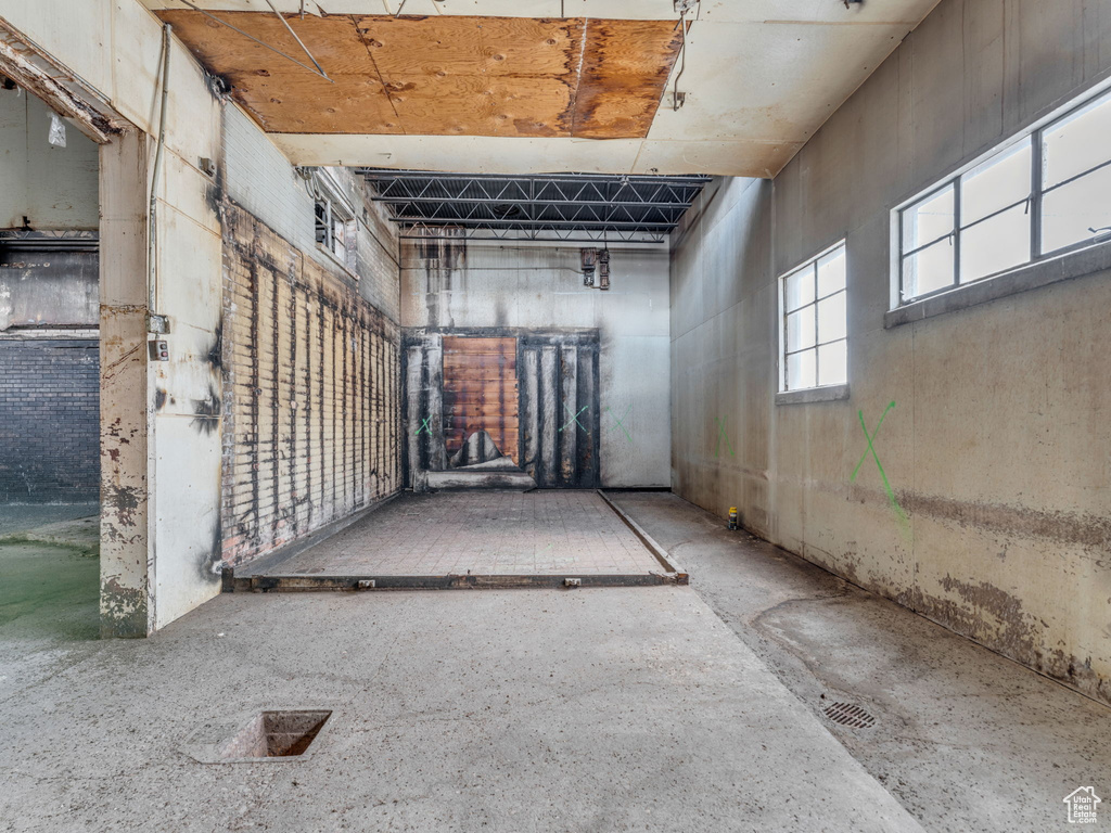 View of miscellaneous room