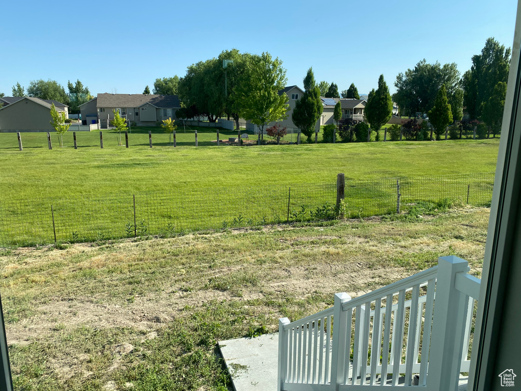 View of yard with a residential view