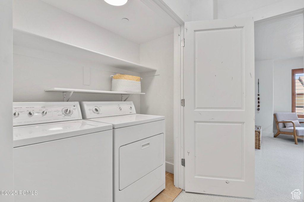 Laundry area with washing machine and dryer