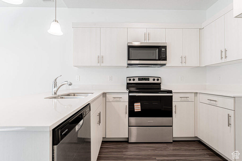 Photo 6 for MLS #2089083 at 4688 S 710 West #J303