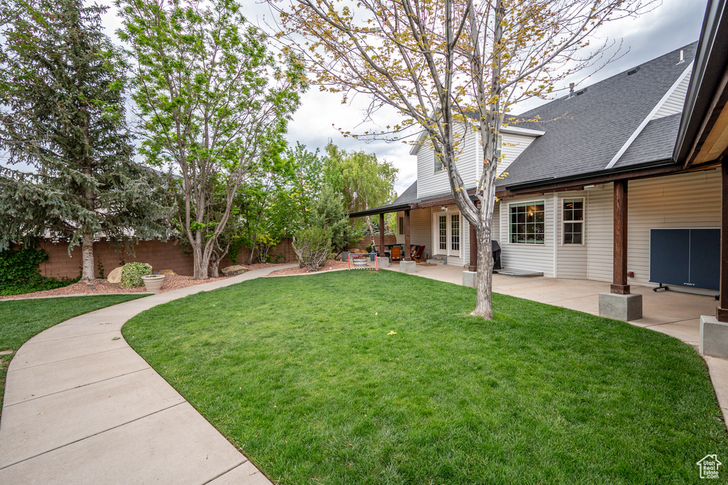View of yard featuring a patio