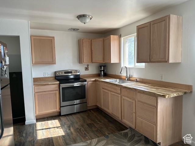 4389 S 3760 W West Valley City, UT 84120