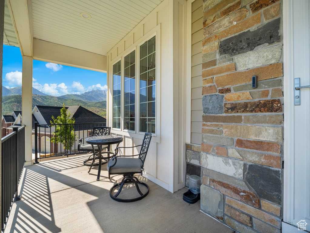 Porch with a mountain view