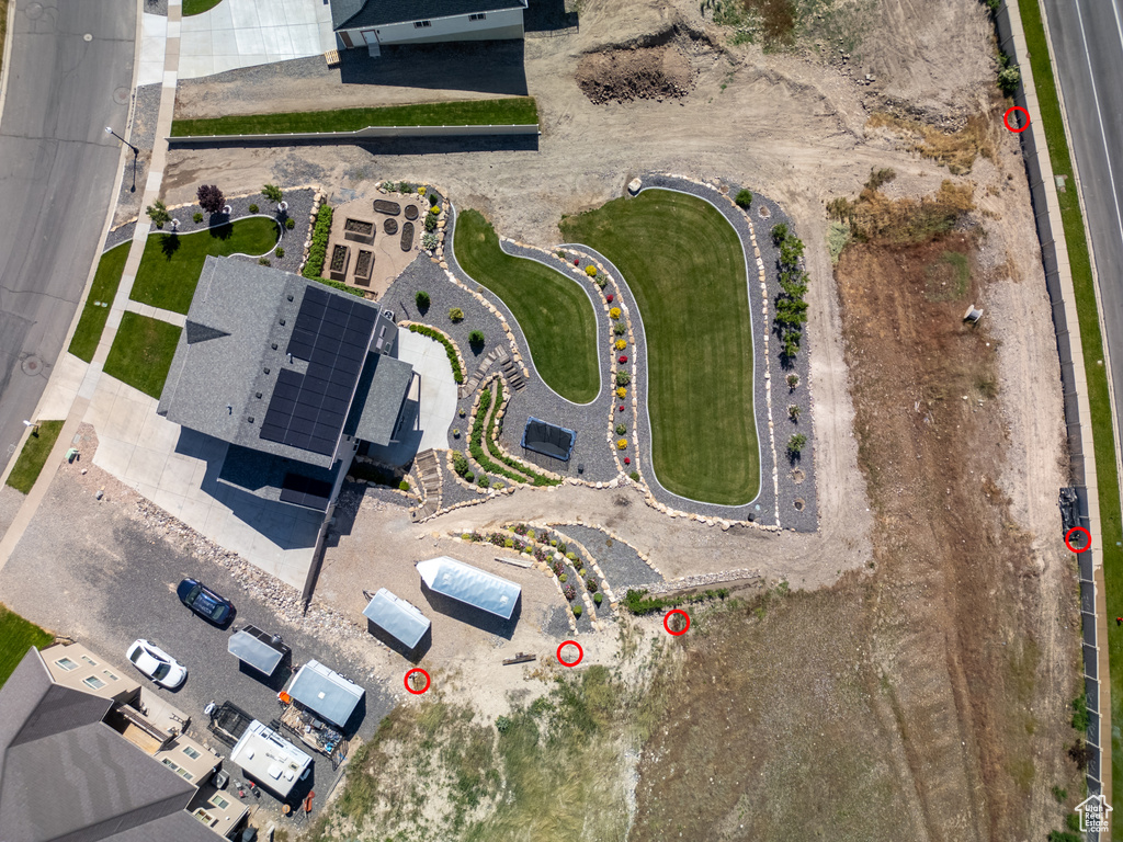 Aerial view of property and surrounding area