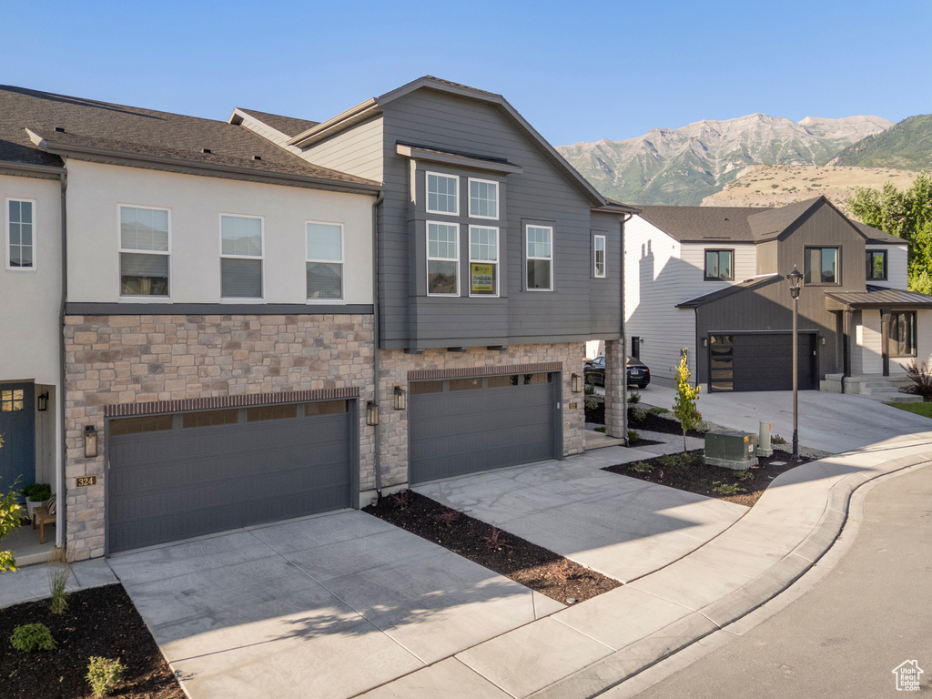 322 W SONGBIRD LN #24 Lindon, UT 84042