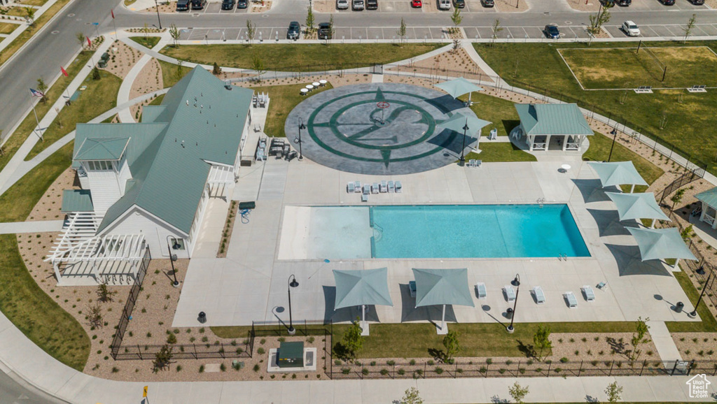 Bird's eye view of a pool