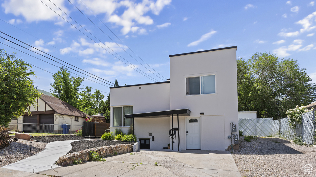 View of front of property with stucco siding
