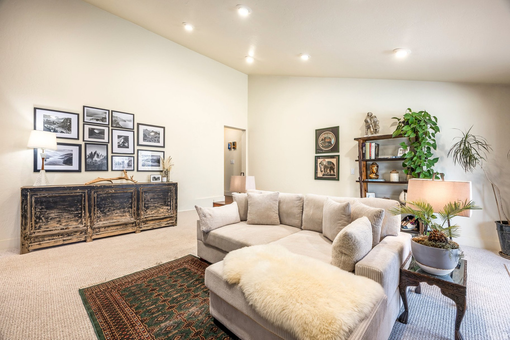 2126 TWILIGHT CT Park City, UT 84060