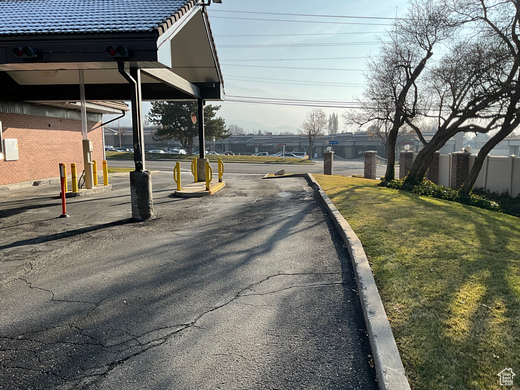 View of road with curbs