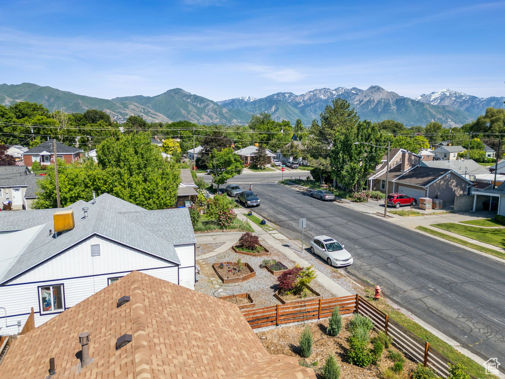 Mountain view with nearby suburban area