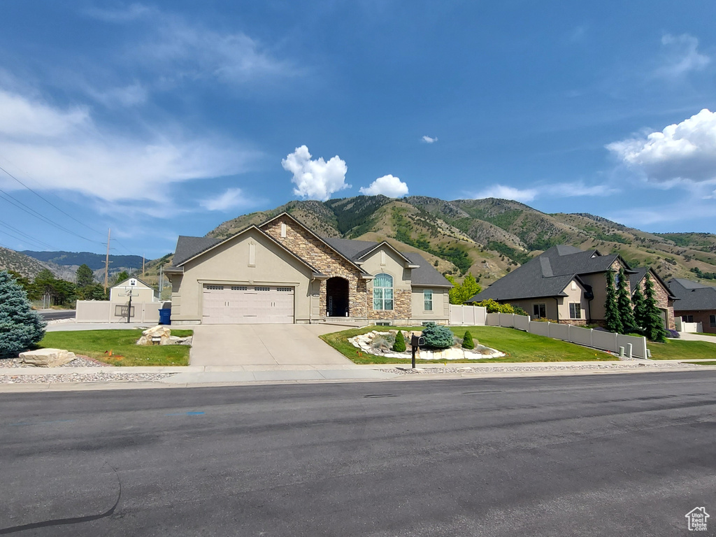 1872 N 1850 E North Logan, UT 84341