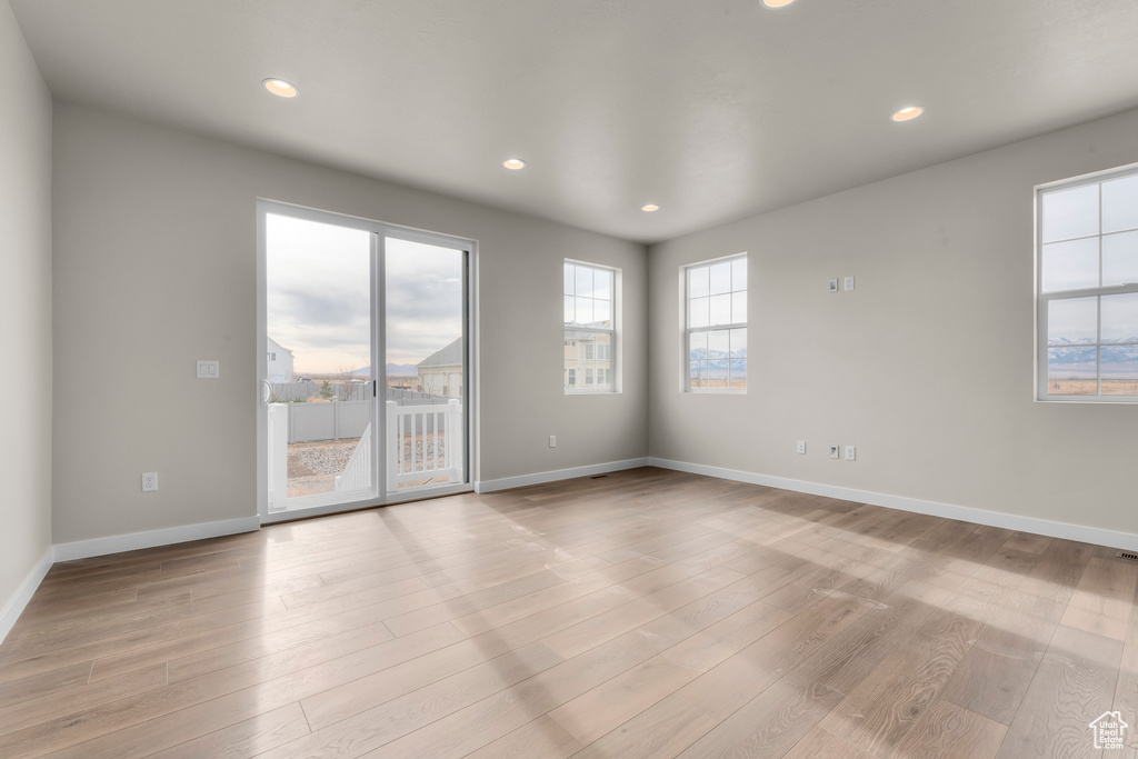 1091 W SPARROW WAY Stansbury Park, UT 84074