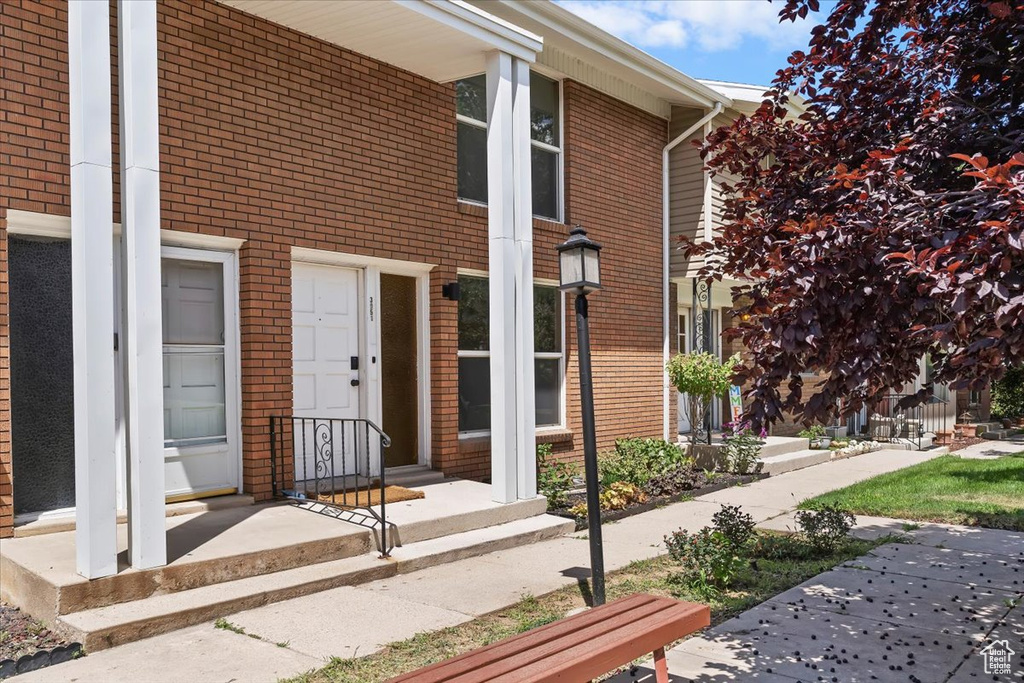3951 S 875 E #25 Ogden, UT 84403