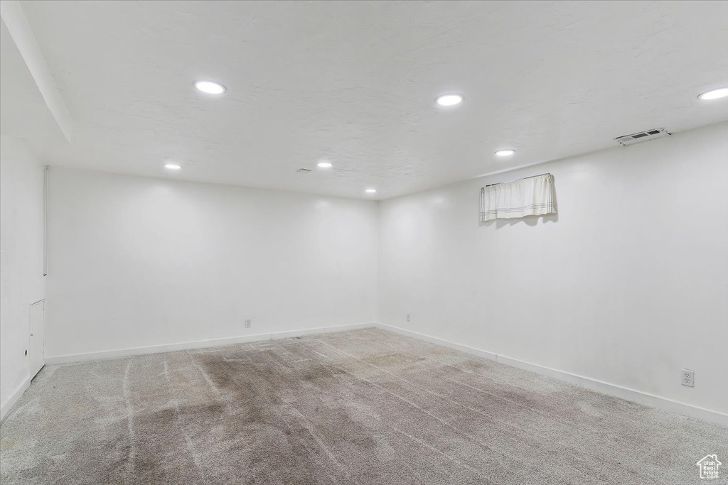 3951 S 875 E #25 Ogden, UT 84403