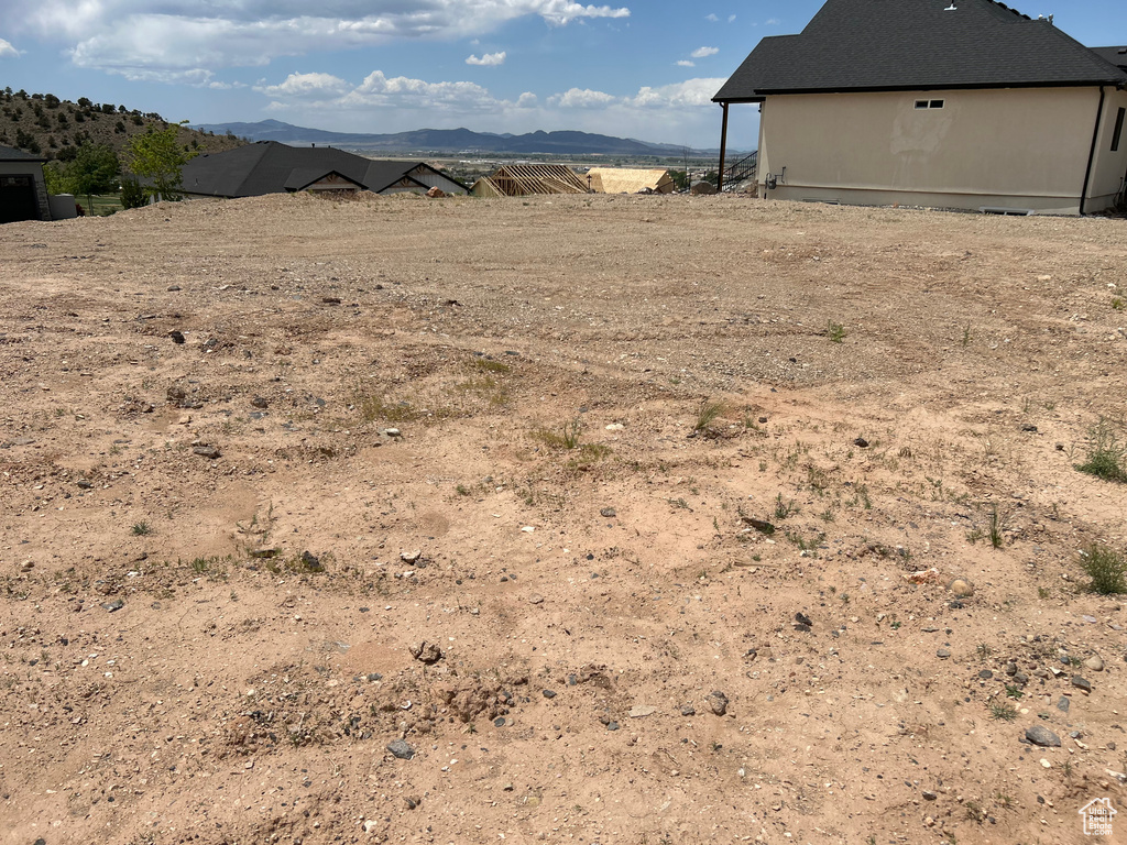 View of yard featuring a mountain view