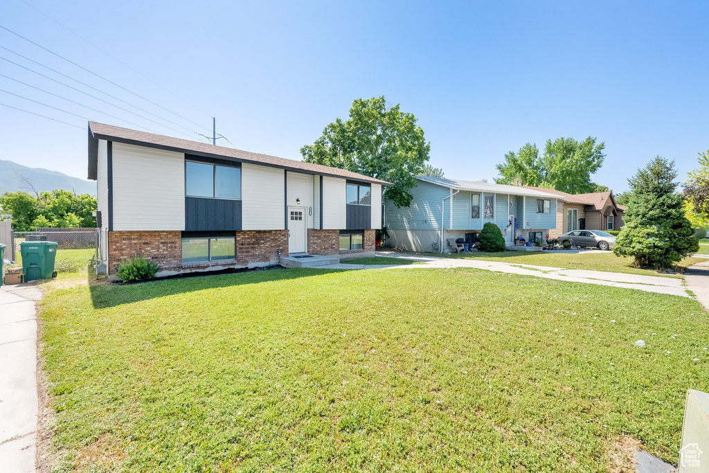 282 E 925 S Layton, UT 84041