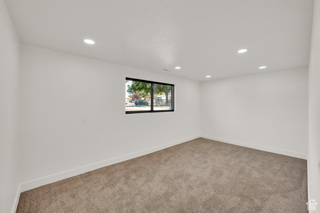 282 E 925 S Layton, UT 84041