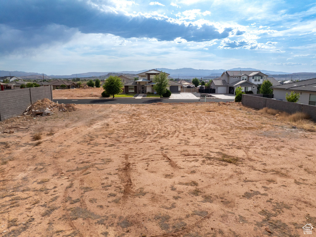 View of yard featuring a mountain view and a residential view