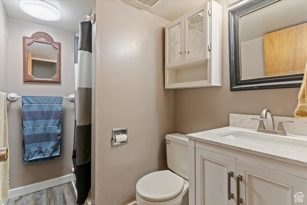 Photo 25 for MLS #2089330 at 5584 S 975 East