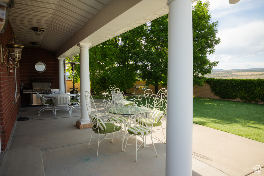 View of patio / terrace with outdoor dining area