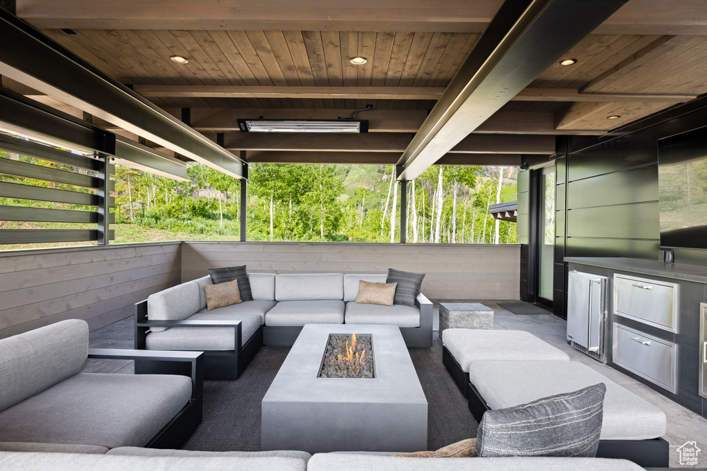 8903 MOONSHADOW CT Park City, UT 84060