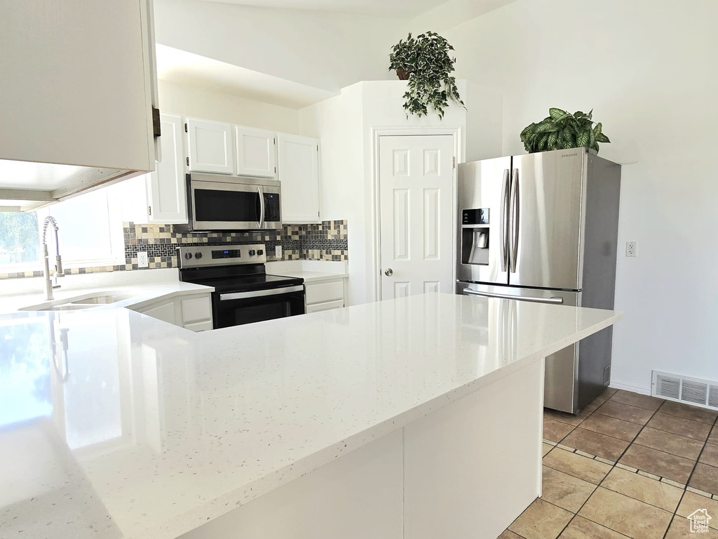3388 W BRIAR DR West Jordan, UT 84084
