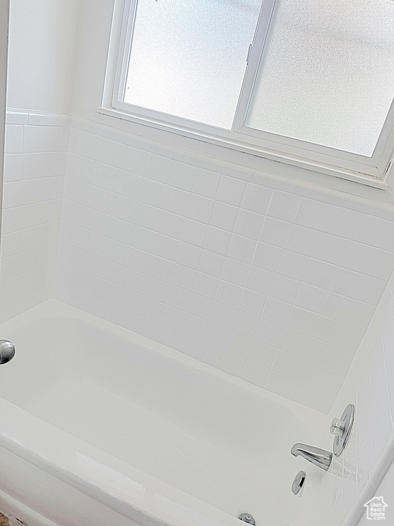 Bathroom with a bathtub