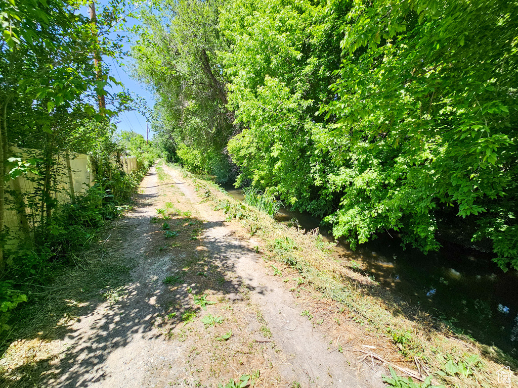 View of dirt / gravel road