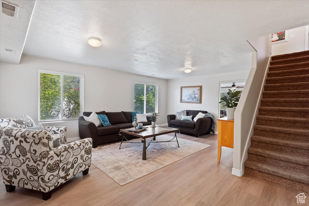 2211 N 830 W West Bountiful, UT 84087