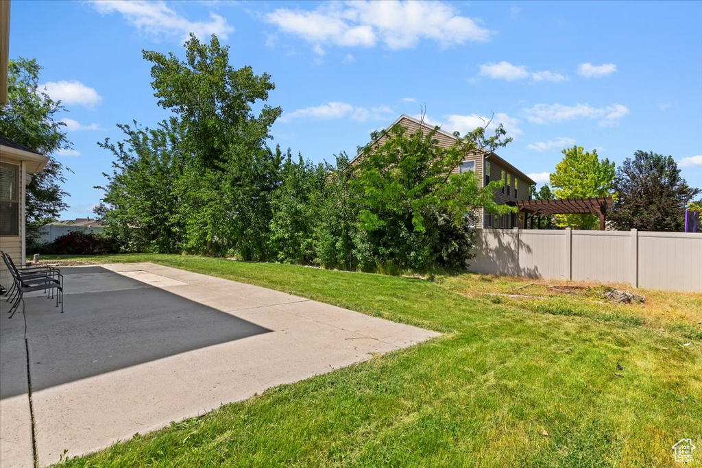 2211 N 830 W West Bountiful, UT 84087