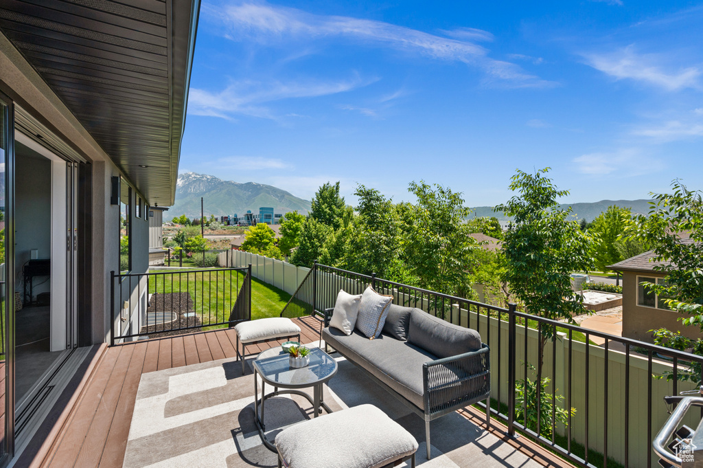Balcony with a mountain view and outdoor lounge area