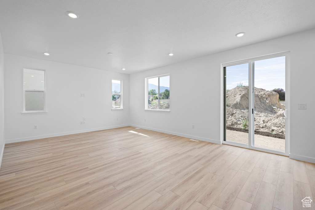 264 E CEDAR LN #208 Midvale, UT 84070