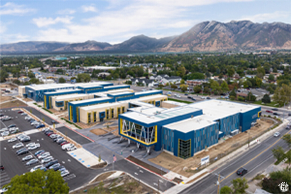 264 E CEDAR LN #208 Midvale, UT 84070