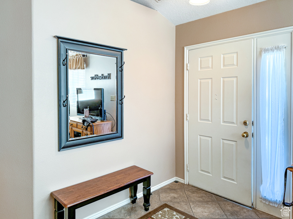 Photo 5 for MLS #2089452 at 2051 W Canyon View Dr