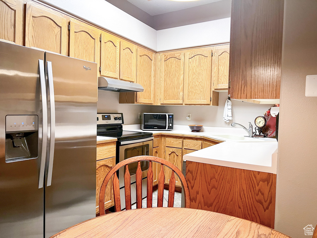 Photo 9 for MLS #2089452 at 2051 W Canyon View Dr