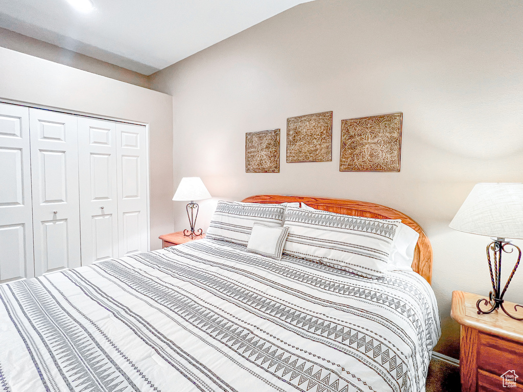 Photo 13 for MLS #2089452 at 2051 W Canyon View Dr