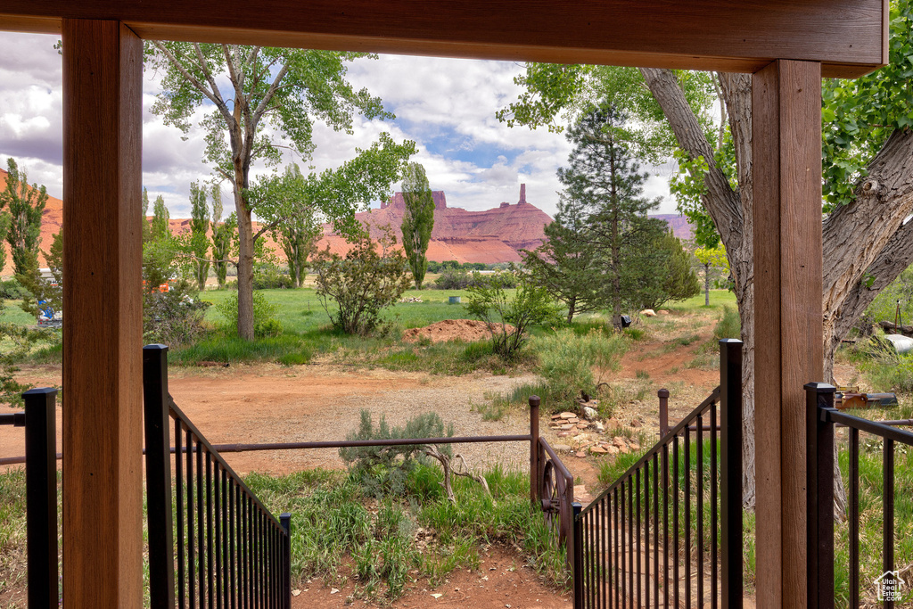 View of yard with a mountain view