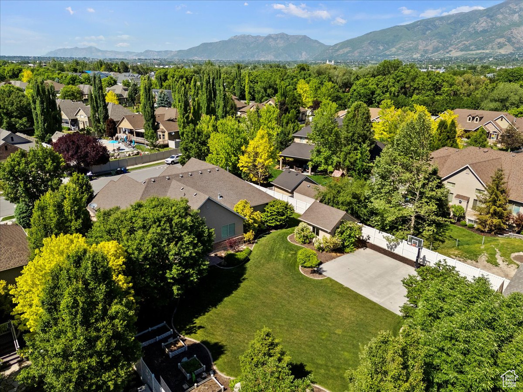 Aerial view of residential area with mountains