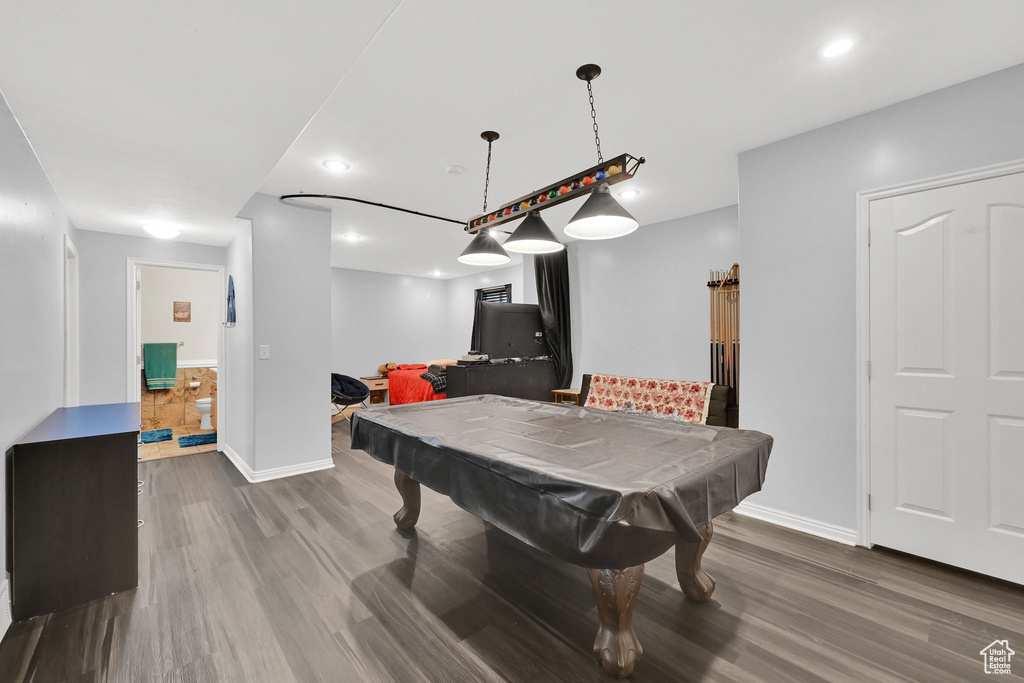 Recreation room featuring dark wood-type flooring, billiards table, baseboards, and recessed lighting