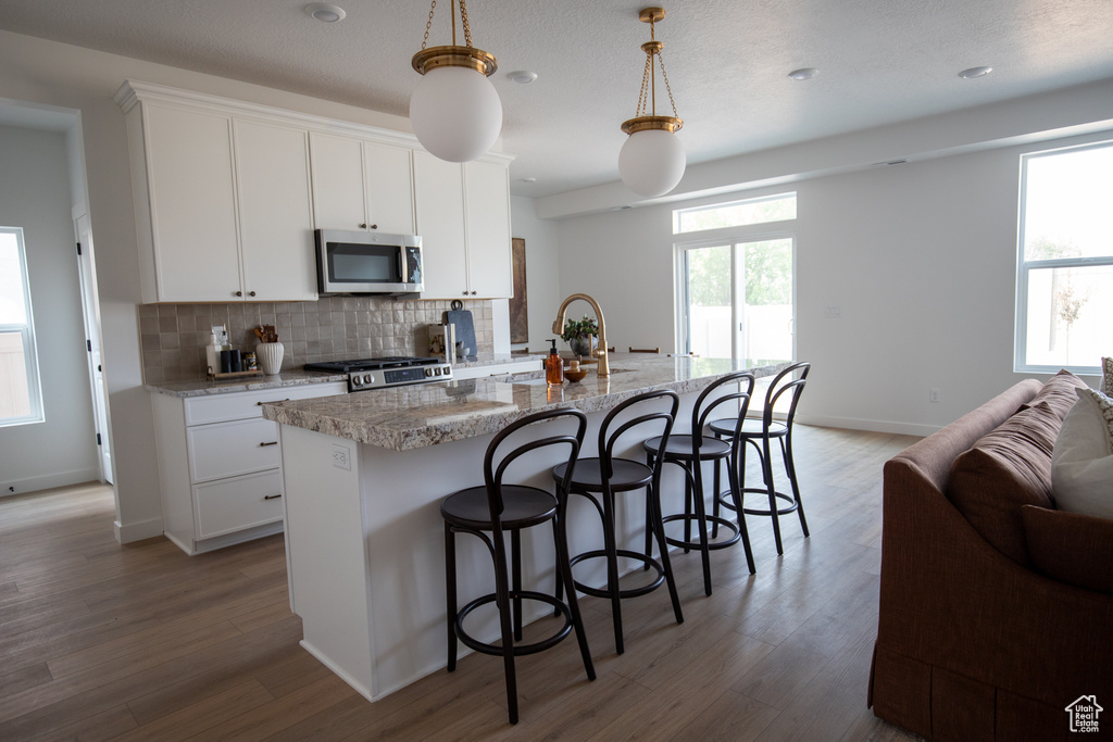 Photo 5 for MLS #2089480 at 1083 W Audrey Ln #4
