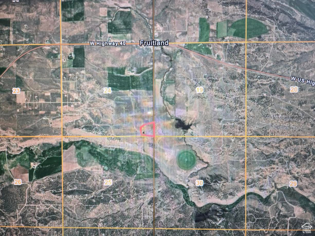 Map of property location featuring property boundaries highlighted