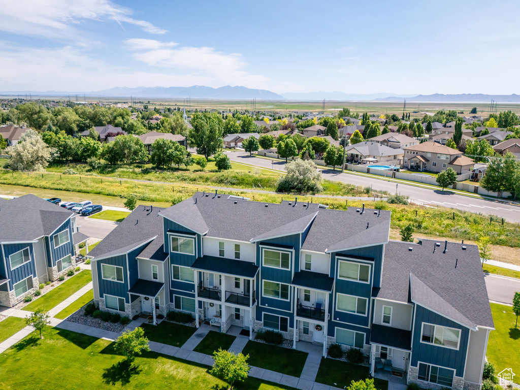 Aerial perspective of suburban area with mountains